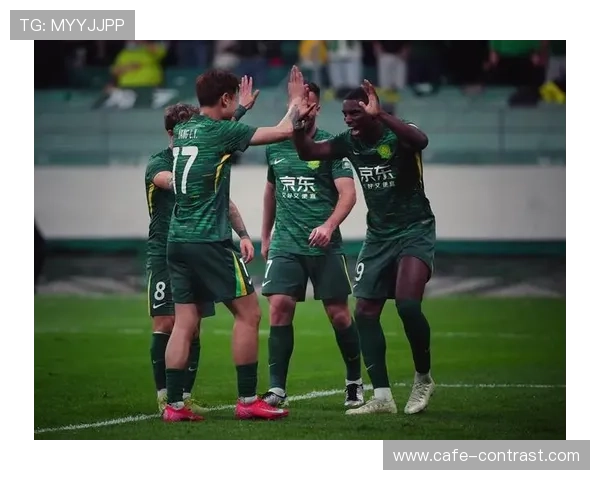 赫塔菲持续提升边路进攻表现,助力球队迎来关键胜利 赫塔菲持续提升边路进攻表现,助力球队迎来关键胜利