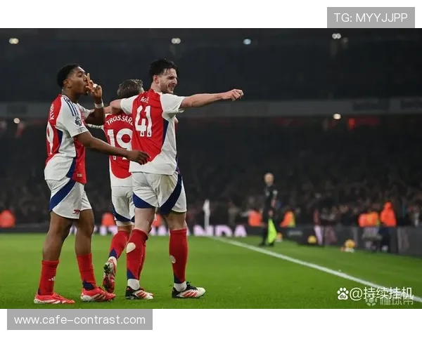 阿森纳关键战表现不稳,问题已在近期比赛中逐步反映