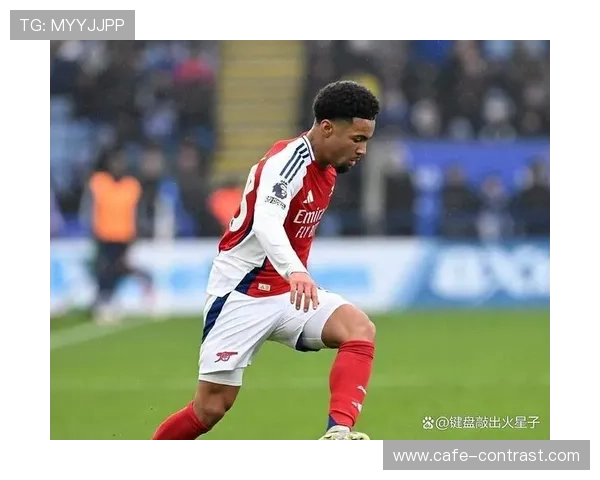 阿森纳赛季后期状态下滑:关键阶段表现波动,影响争冠竞争力 阿森纳赛季后期状态下滑:关键阶段表现波动,影响争冠竞争力