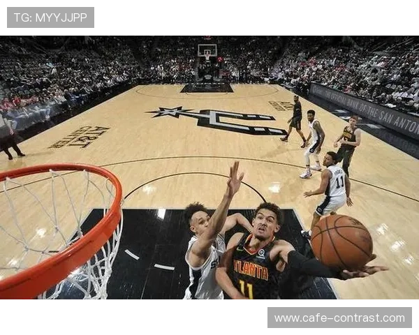 怀特突破拉开空间助马刺三分命中率显著提升